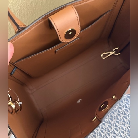 New Michael Kors kali satchel bag with iPad case - Picture 5 of 16